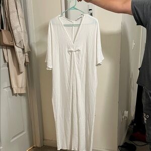 Zara White Midi Dress with Bow Detail